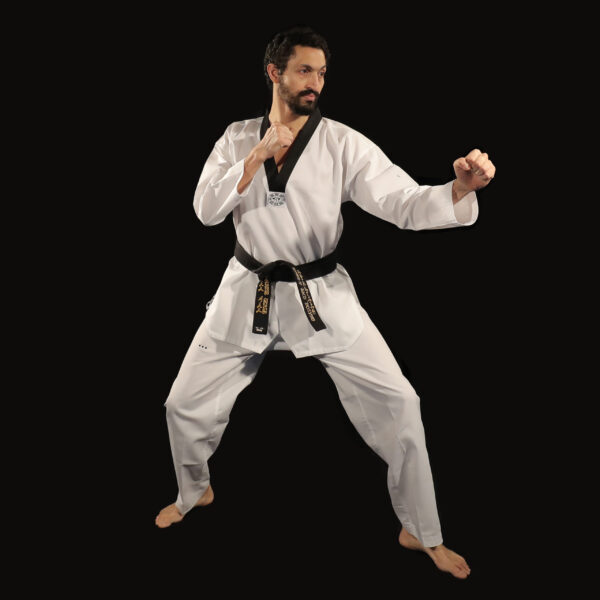 Dobok Great Warrior uniforme taekwondo AME Sport